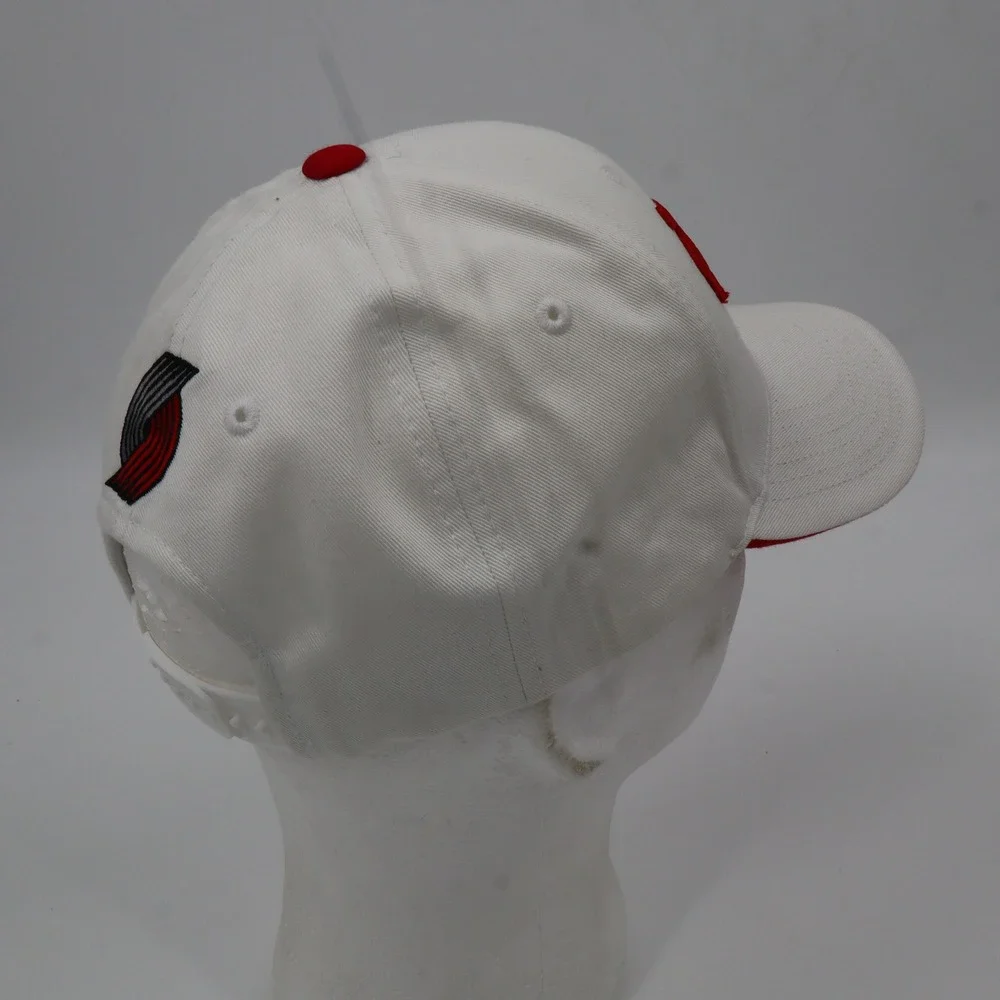 Top of the World Rip City Hat Mens White Red Portland Trail Blazers‎ Snapback